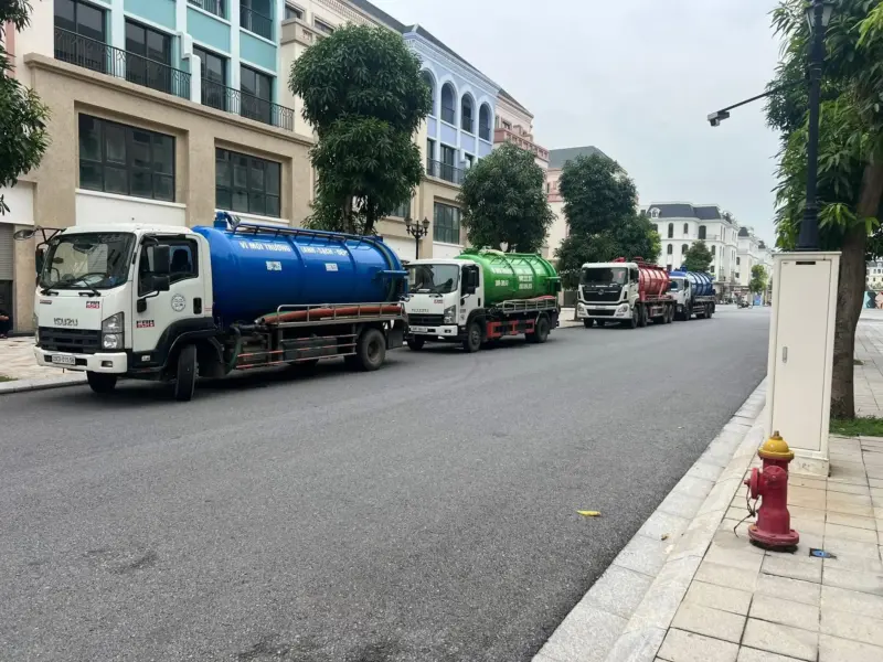 hút hầm cầu công nghiệp, nạo vét bùn và hố ga cho khu biệt thự